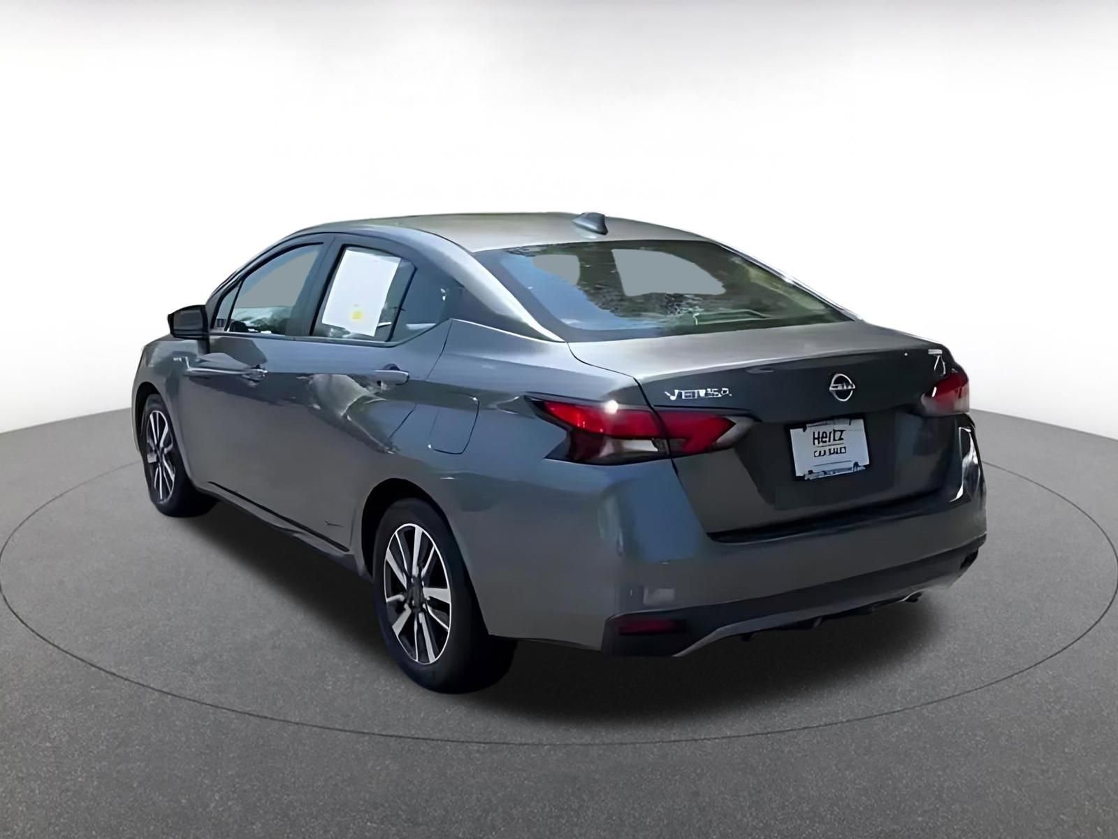 Used 2025 Nissan Versa SV FWD image 11