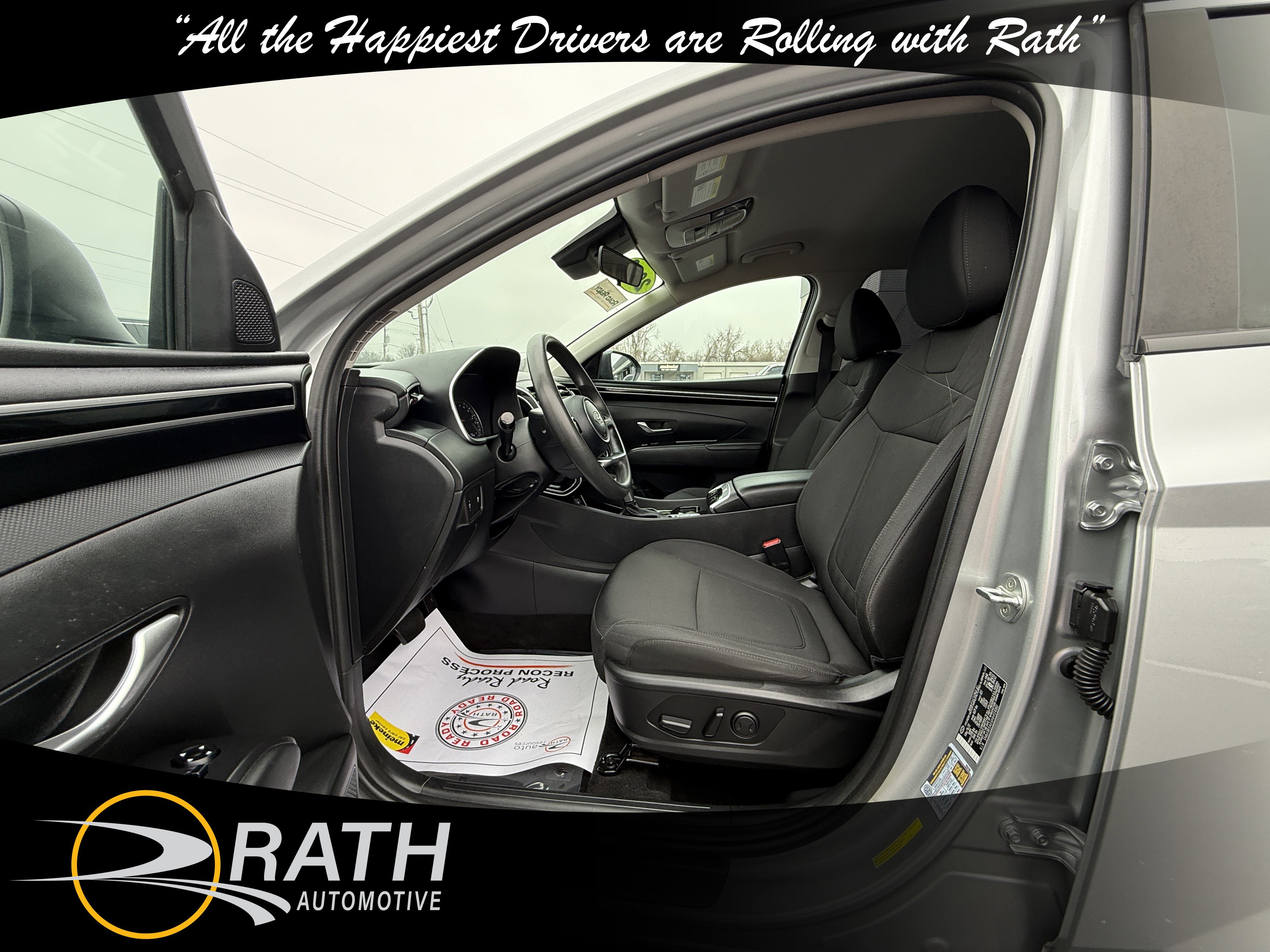 Used 2022 Hyundai Tucson SEL w/ Cargo Package image 11