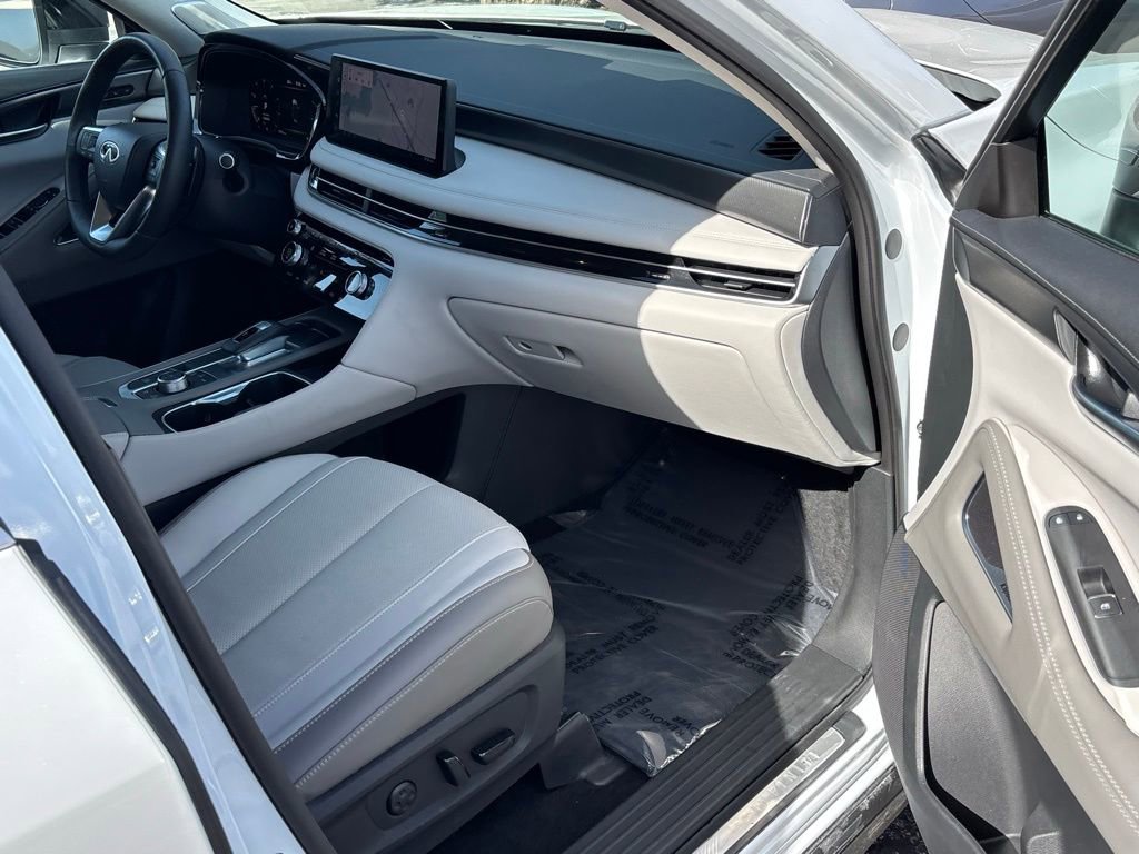 Certified 2026 INFINITI QX60 Luxe w/ Cargo Package image 35