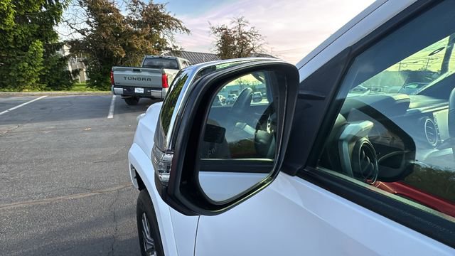 Used 2023 Toyota Tacoma Limited w/ Black Out Package (TMS) AWD/4WD image 41