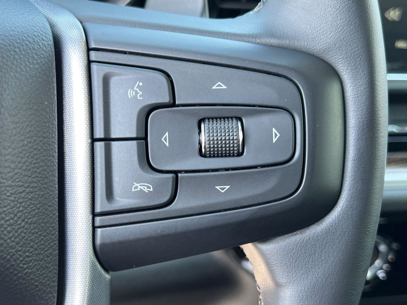 Used 2024 GMC Sierra 1500 Elevation AWD/4WD image 24