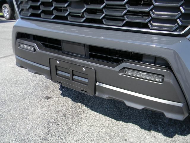 Used 2025 Toyota Tacoma TRD Off-Road AWD/4WD image 10