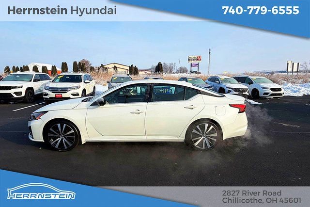 Used 2023 Nissan Altima 2.0 SR image 4