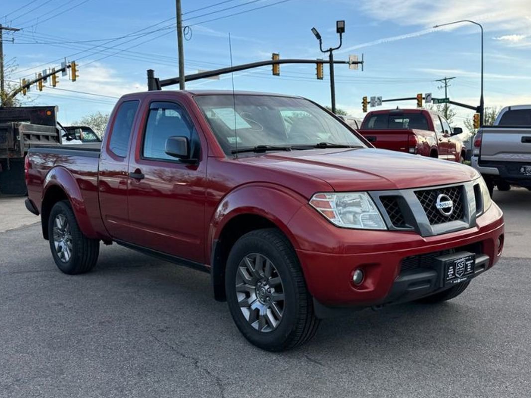 Used 2012 Nissan Frontier SV w/ Sport Appearance Pkg image 4