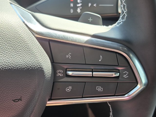 Used 2026 Chevrolet Traverse High Country FWD image 23