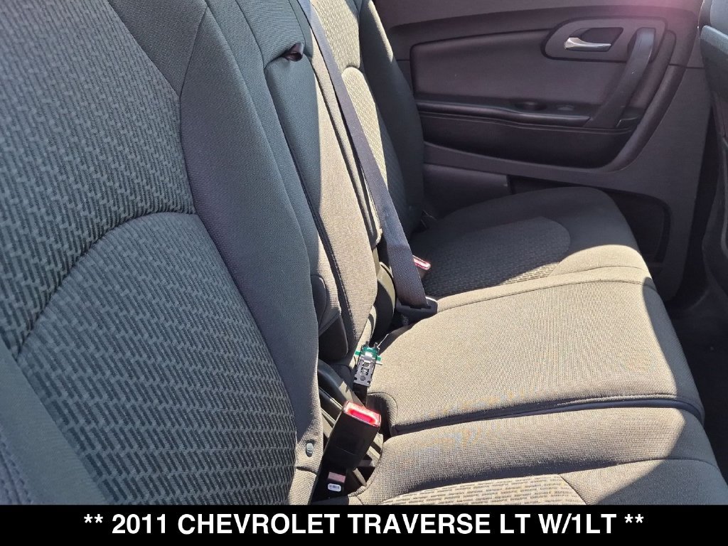 Used 2011 Chevrolet Traverse LT AWD/4WD image 30