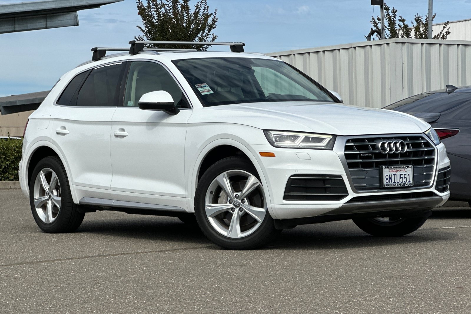 Used 2020 Audi Q5 2.0T Premium Plus w/ Premium Plus Package AWD/4WD image 2