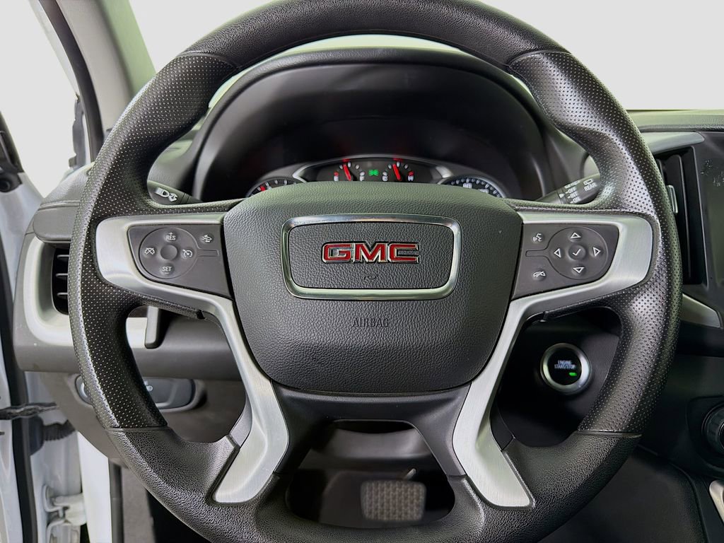 Used 2024 GMC Terrain SLE image 14