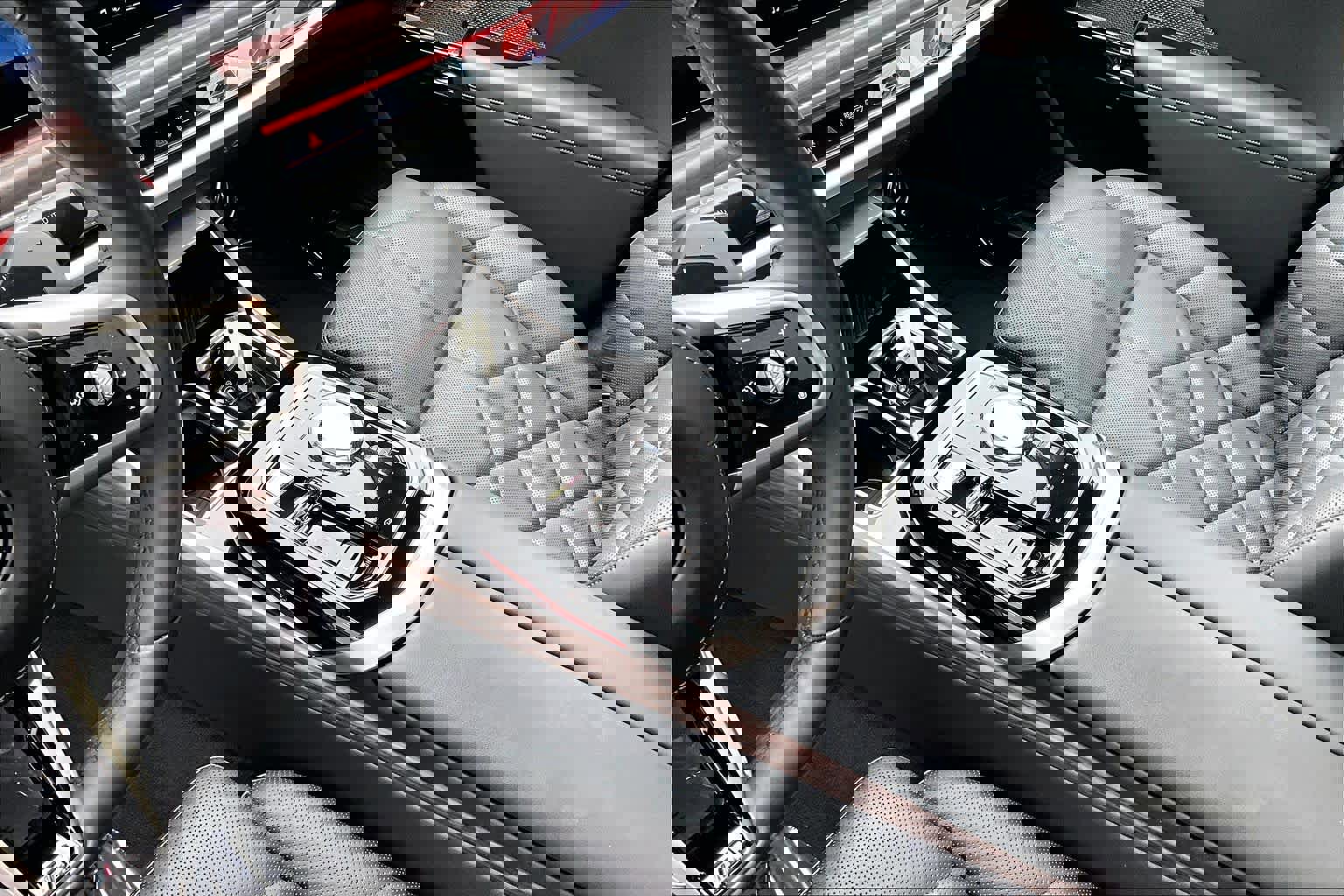 Used 2023 BMW 740i 740i w/ Parking Assistance Package image 16