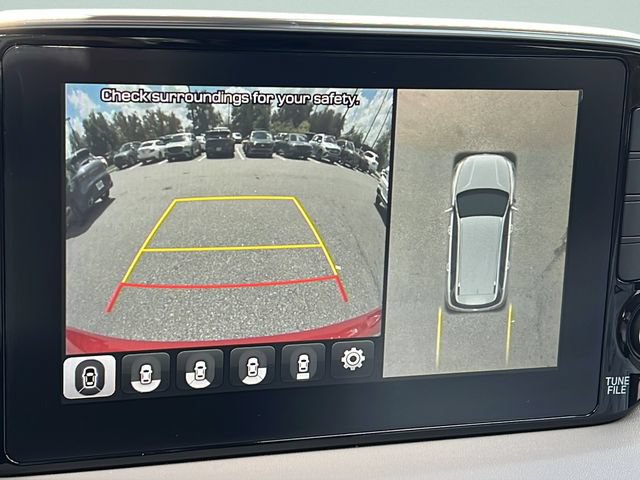 Used 2020 Hyundai Santa Fe Limited AWD/4WD image 17