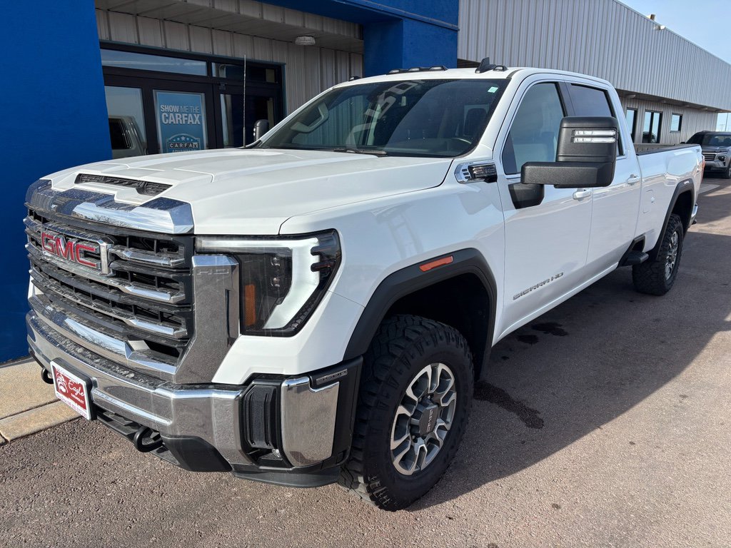 Used 2024 GMC Sierra 3500 SLE w/ SLE Convenience Package image 2