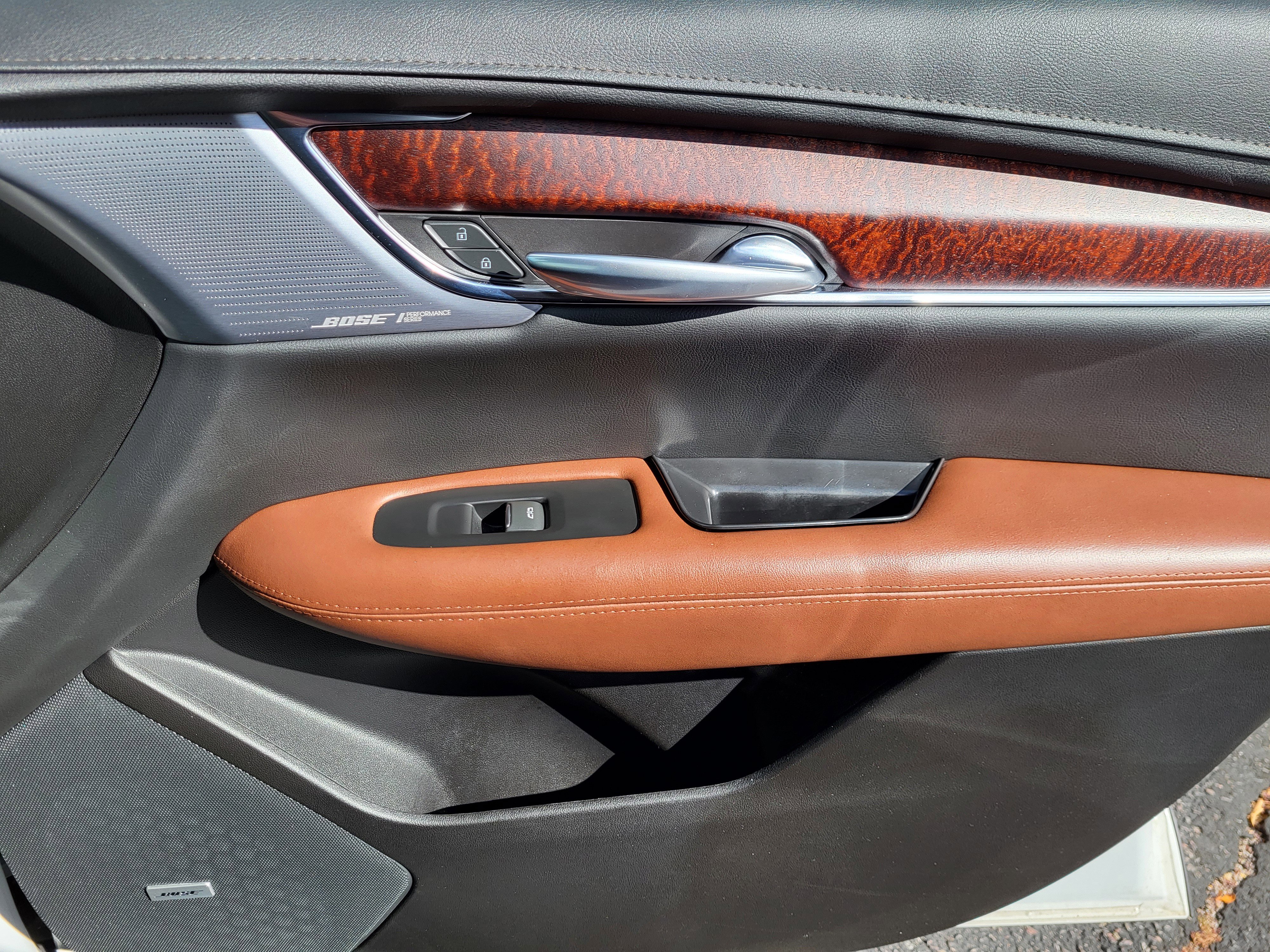 Used 2023 Cadillac XT5 Sportv w/ Technology Package image 18