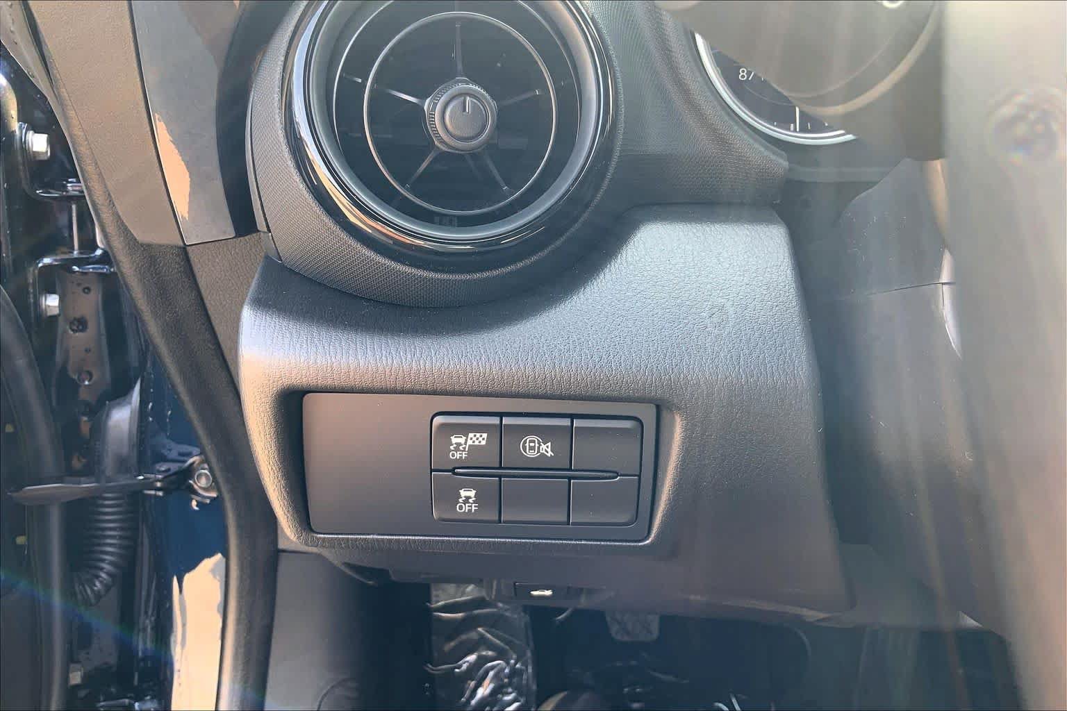 New 2026 MAZDA MX-5 Miata RF Club RWD image 20