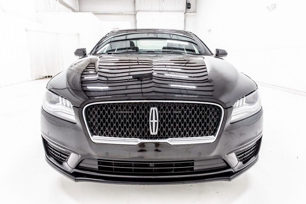 Used 2020 Lincoln MKZ Reserve w/ Monochromatic Package FWD image 11