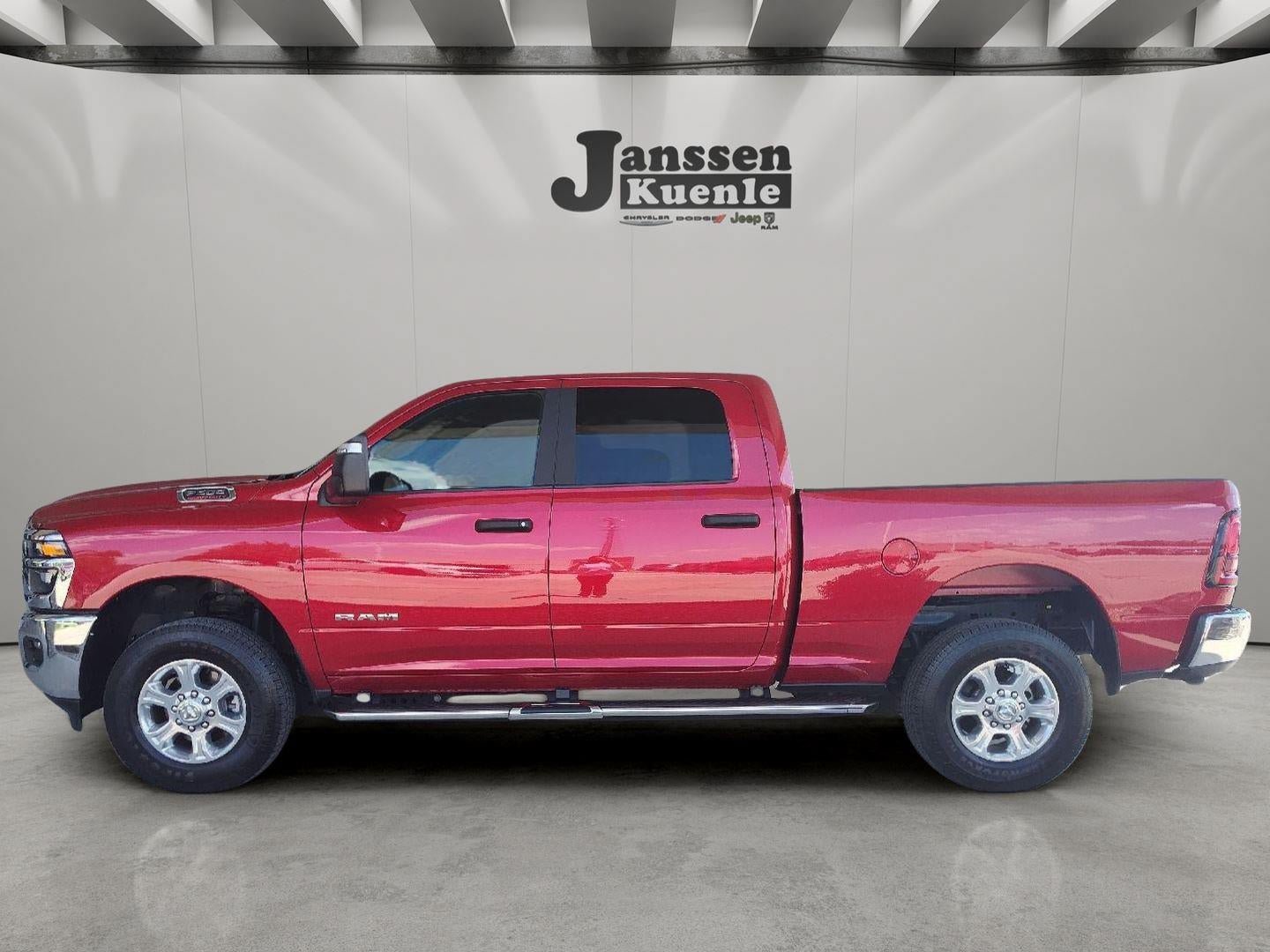 Used 2026 RAM 2500 Big Horn AWD/4WD image 1