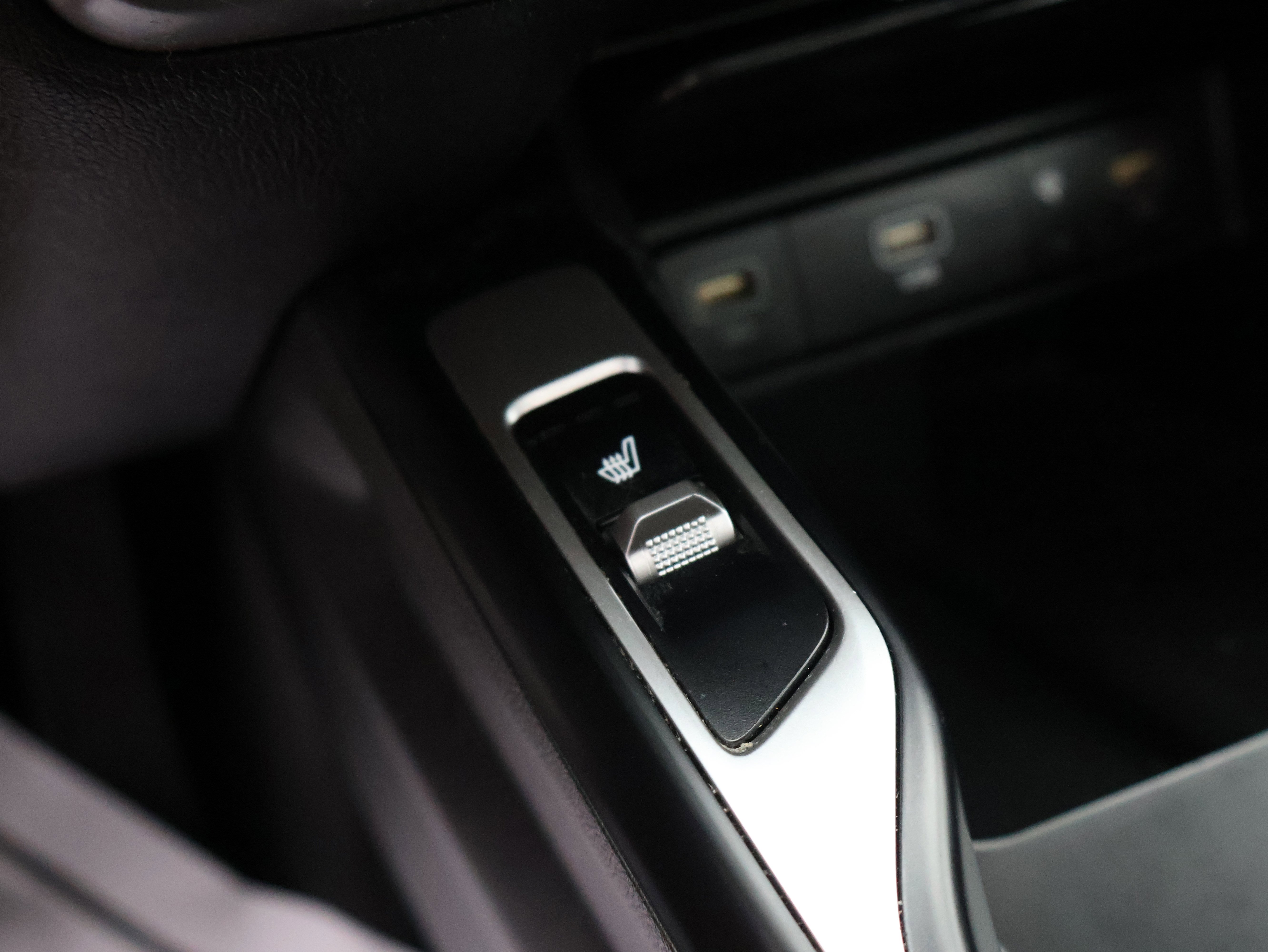 Used 2023 Kia Sorento X-Line EX image 31