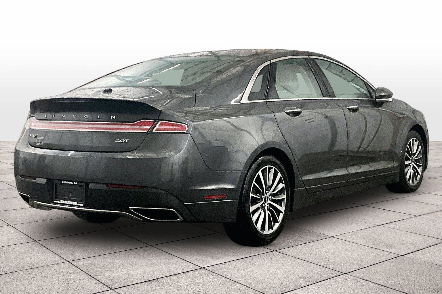 Used 2019 Lincoln MKZ Reserve image 11