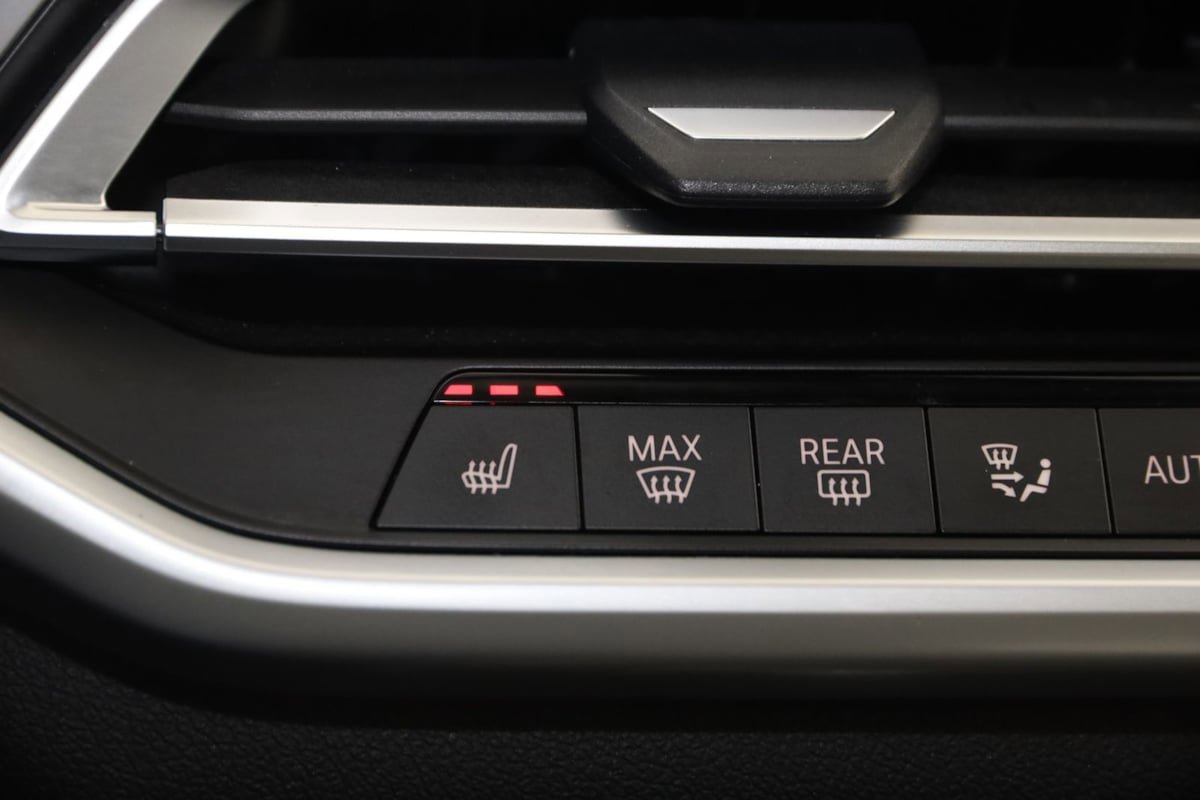 Used 2021 BMW X7 xDrive40i w/ Cold Weather Package AWD/4WD image 8