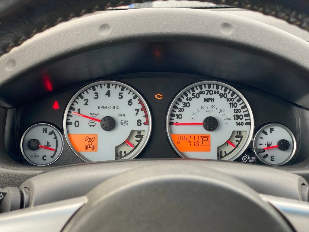 Used 2013 Nissan Frontier PRO-4X AWD/4WD image 25