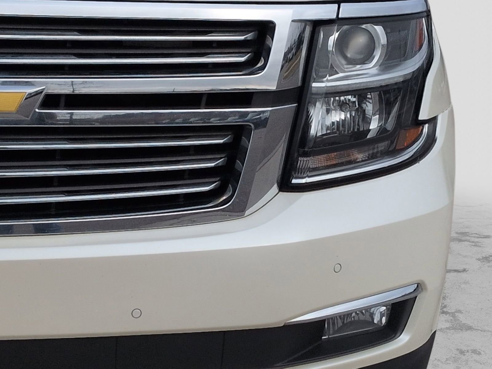 Used 2015 Chevrolet Suburban LTZ image 13