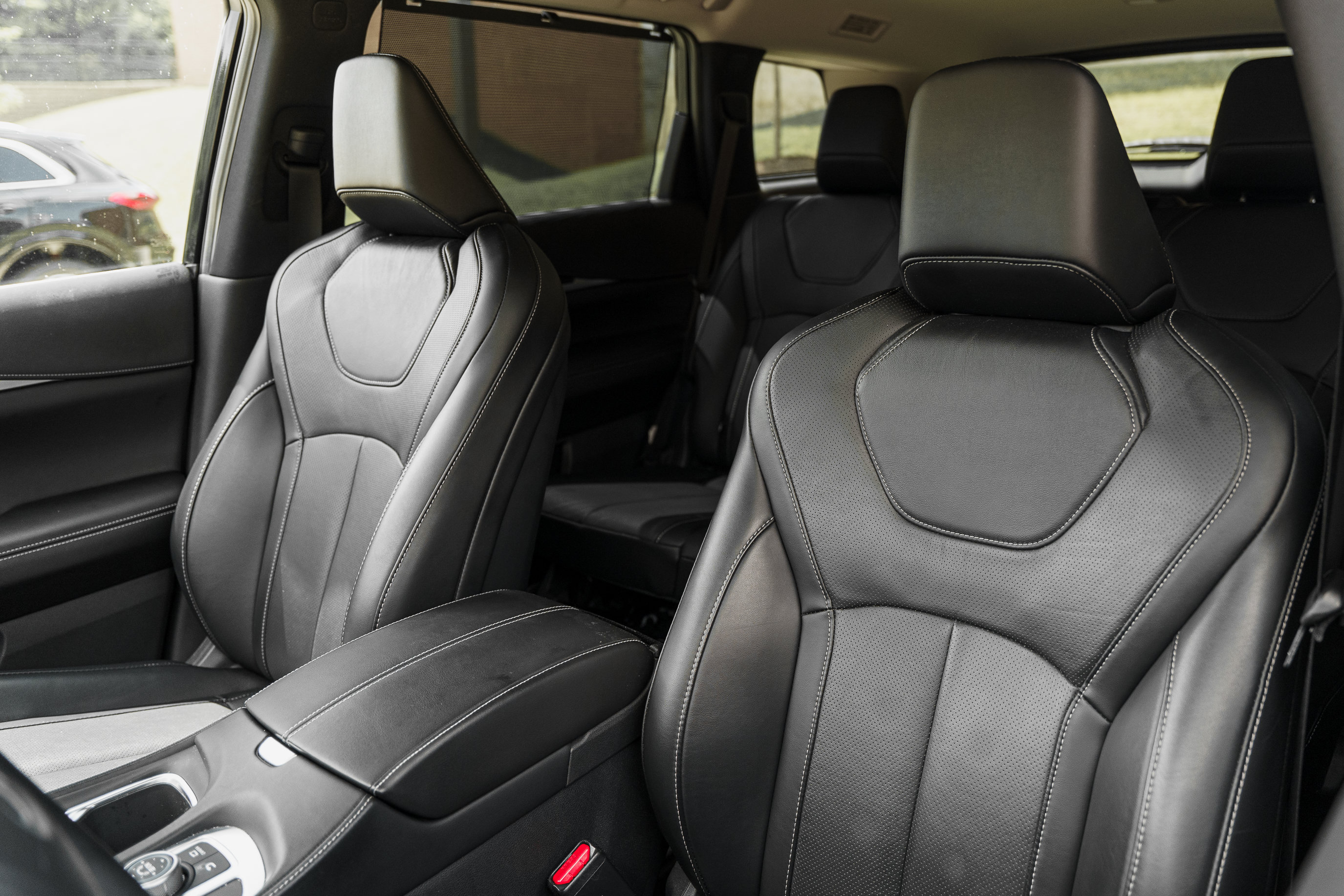 Used 2024 INFINITI QX60 Sensory w/ Cargo Package AWD/4WD image 22