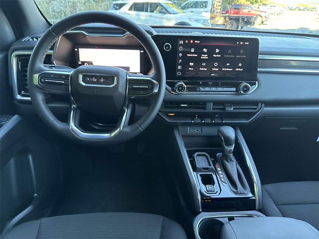 Used 2024 GMC Canyon Elevation image 22