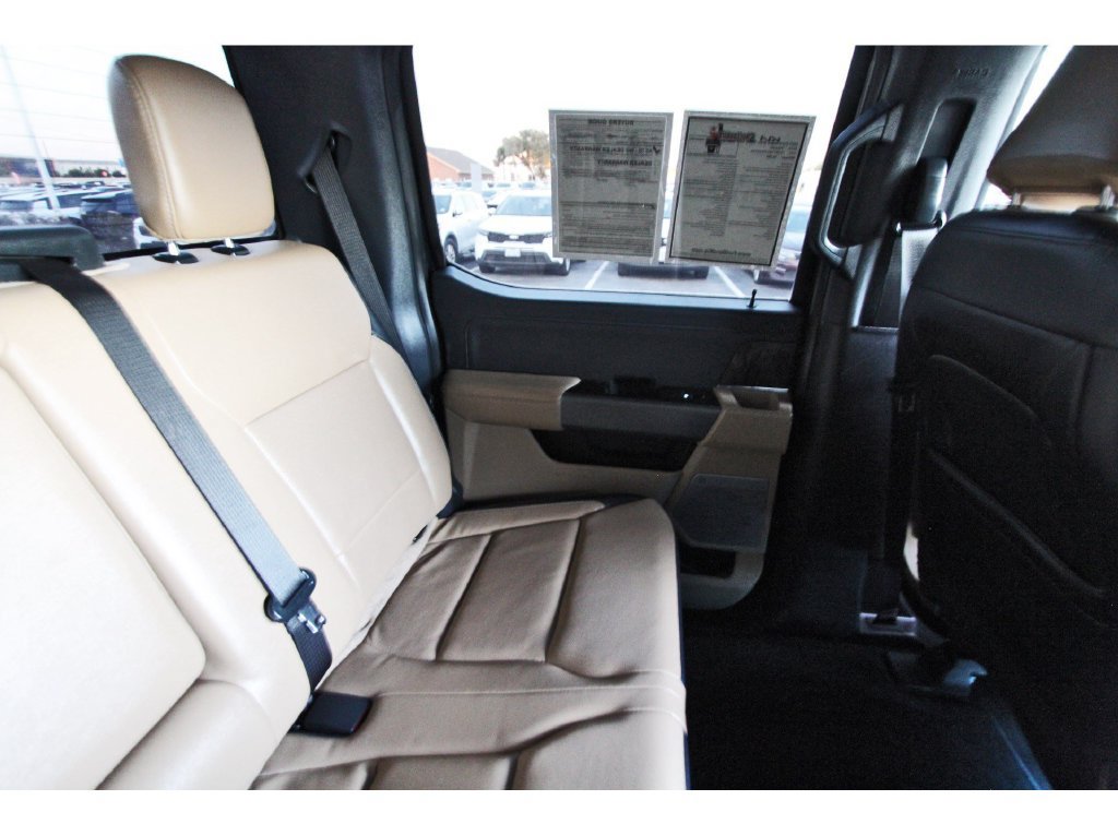 Used 2023 Ford F250 Lariat w/ Lariat Ultimate Package AWD/4WD image 12