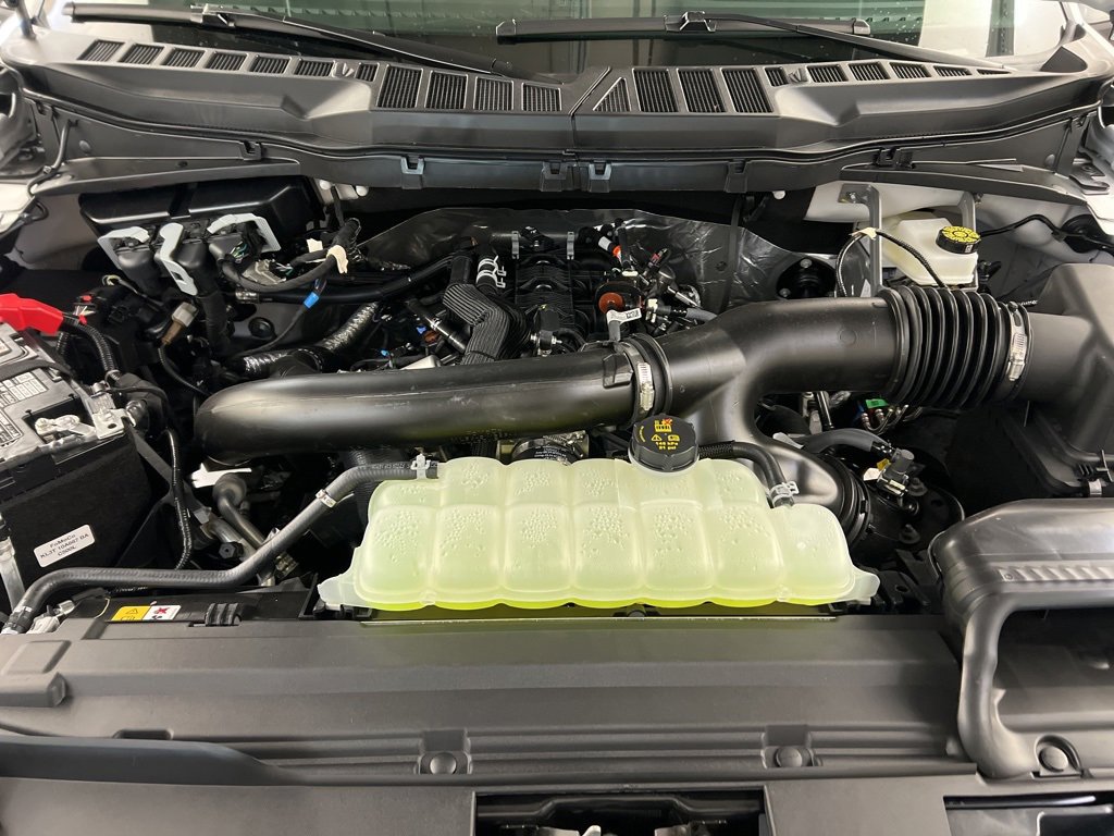 New 2025 Ford F150 Lariat w/ Equipment Group 501A Mid image 39