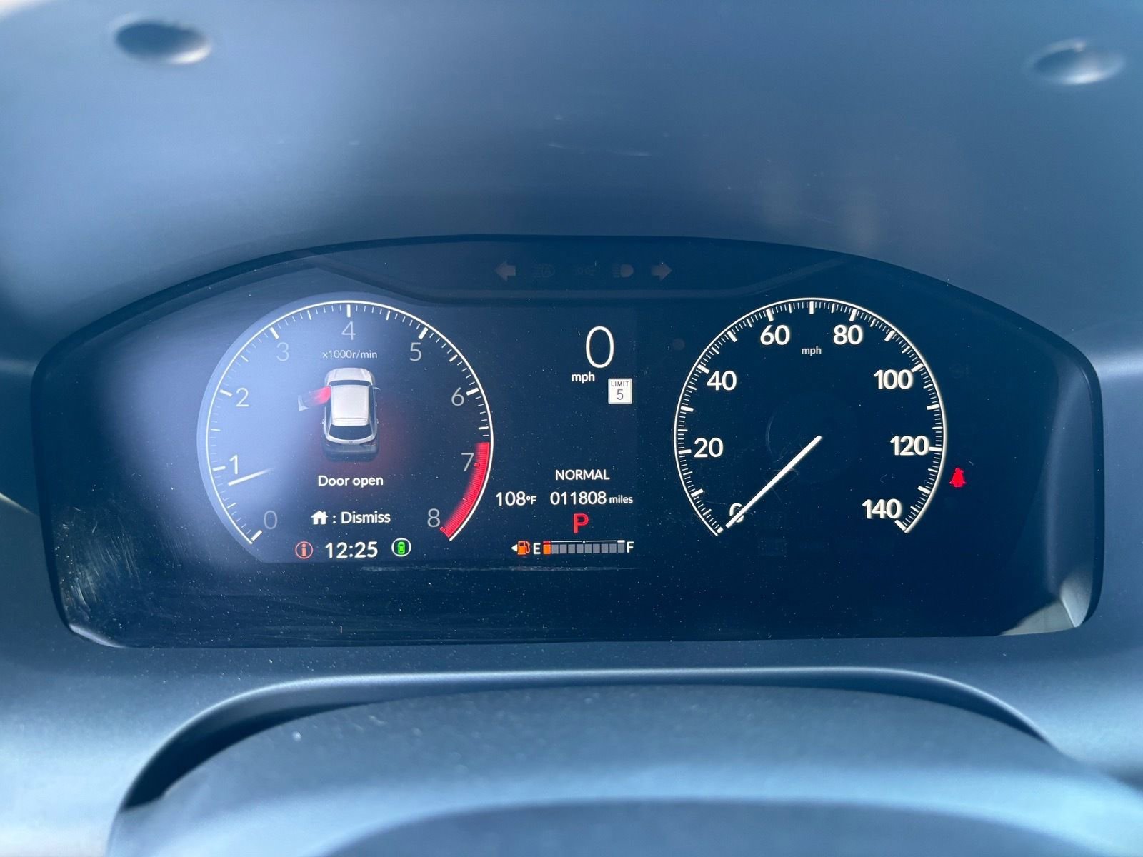 Used 2025 Honda HR-V LX image 25