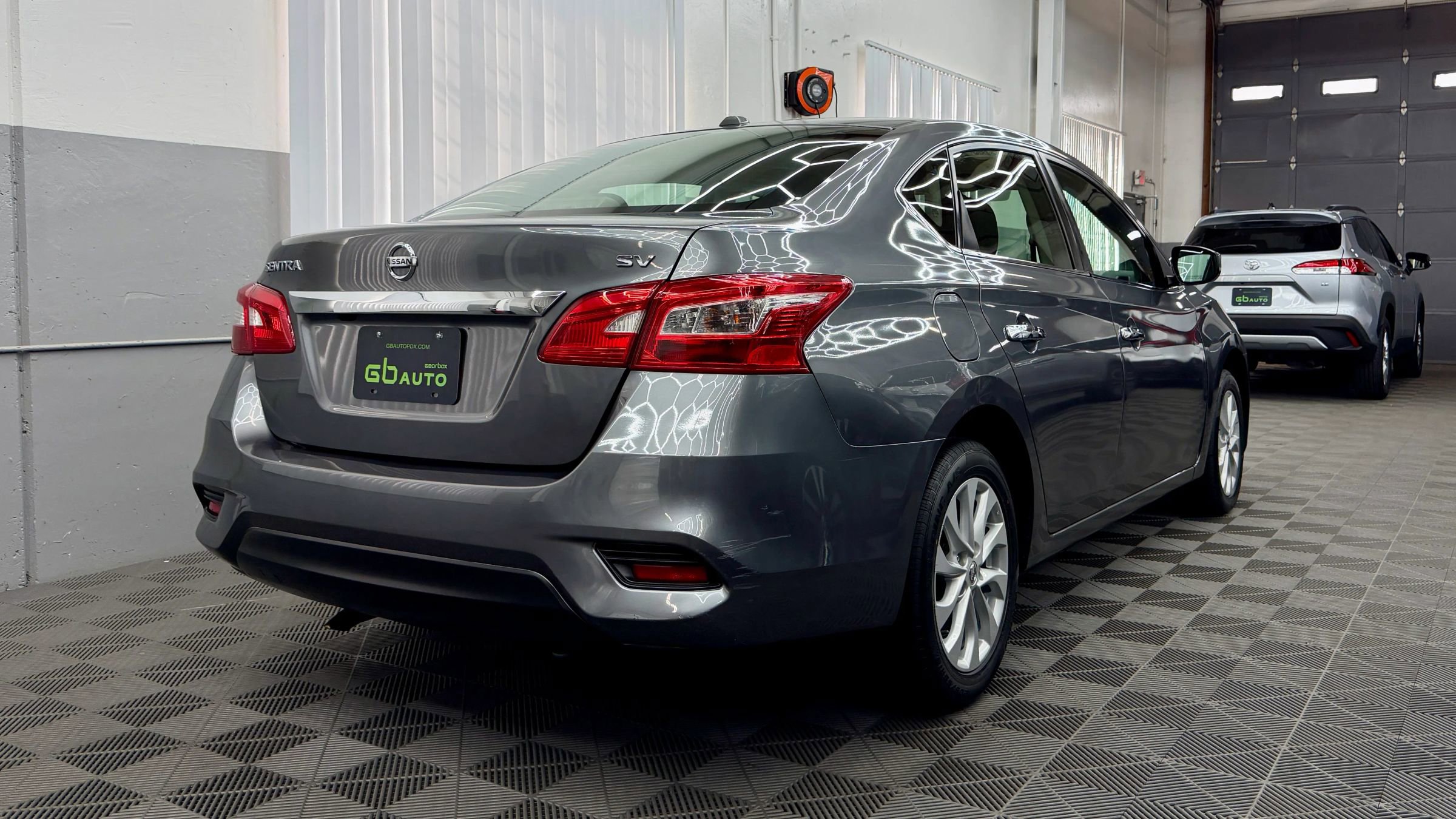 Used 2019 Nissan Sentra SV image 4