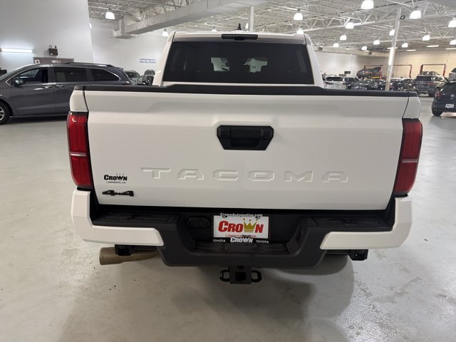 Used 2025 Toyota Tacoma TRD Off-Road AWD/4WD image 7