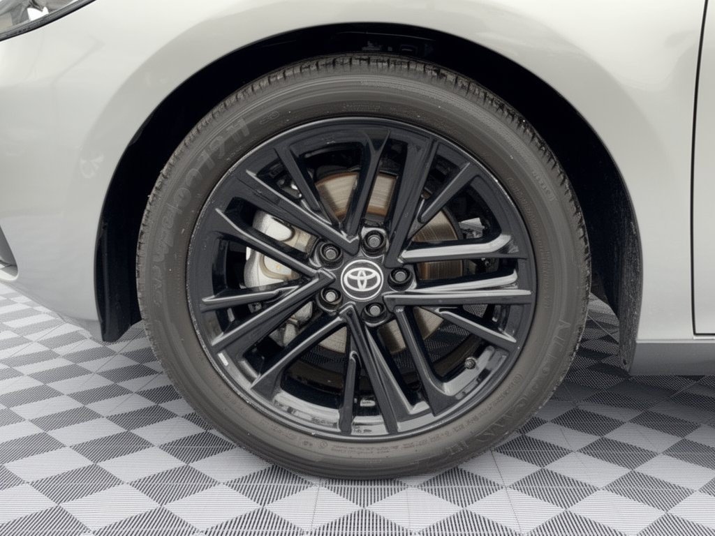 Certified 2025 Toyota Camry SE FWD image 13