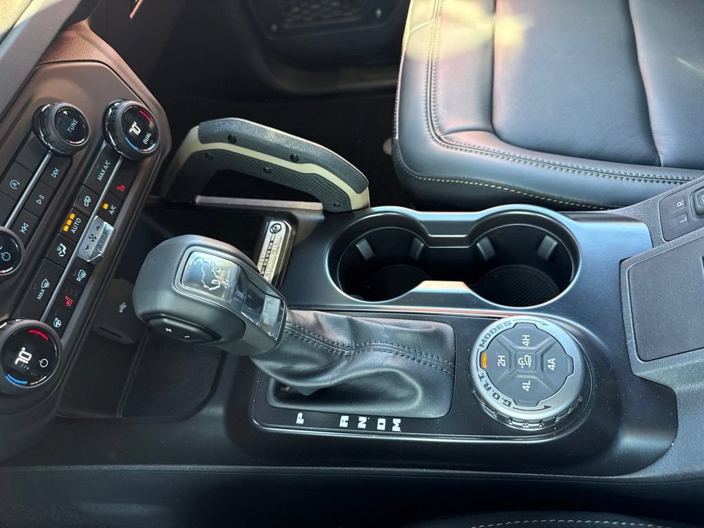 Used 2025 Ford Bronco Badlands AWD/4WD image 23