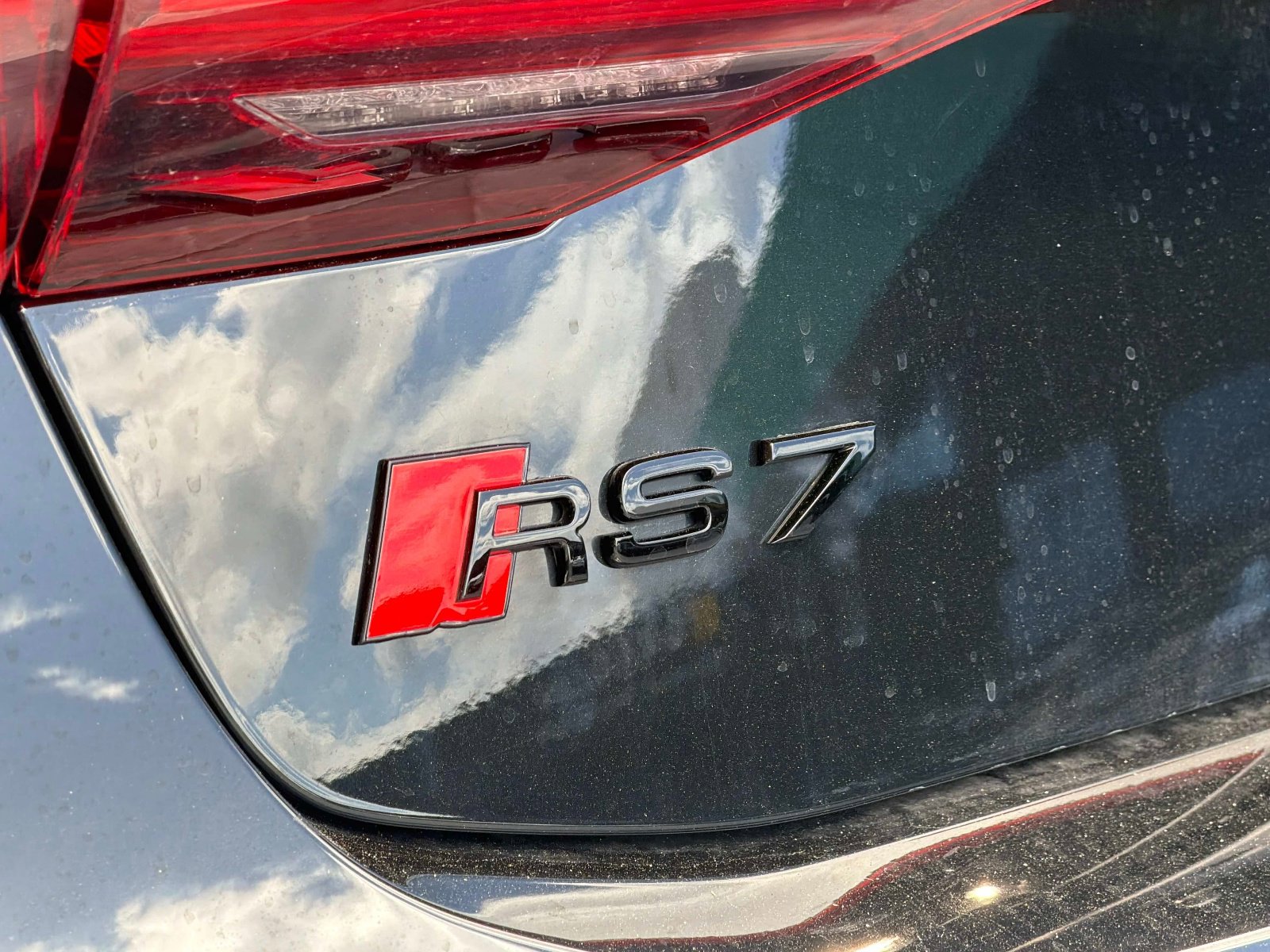 Used 2025 Audi RS 7 Performance image 17