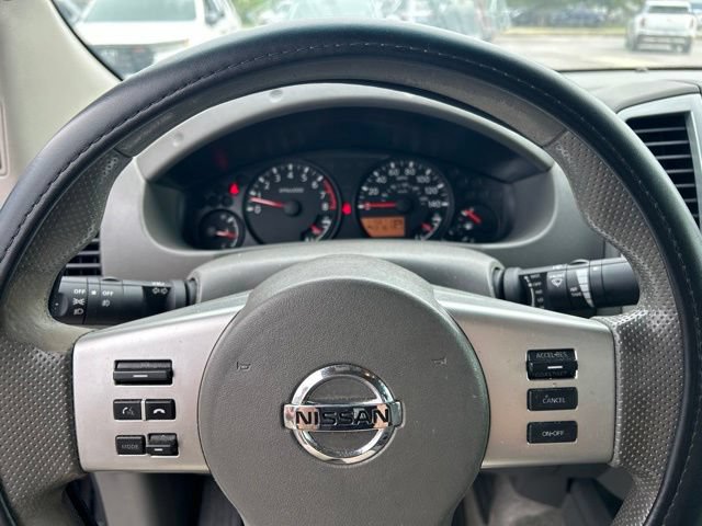 Used 2013 Nissan Frontier SV w/ SV Value Truck Pkg RWD image 21