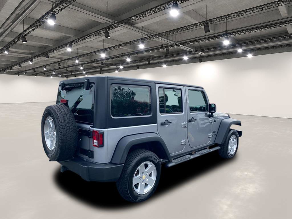 Used 2018 Jeep Wrangler Unlimited Sport w/ Connectivity Group image 7