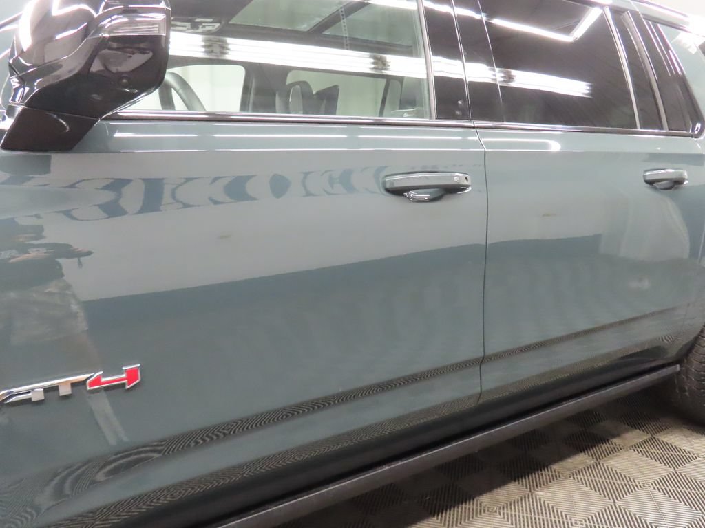 Used 2026 GMC Yukon XL AT4 Ultimate AWD/4WD image 48