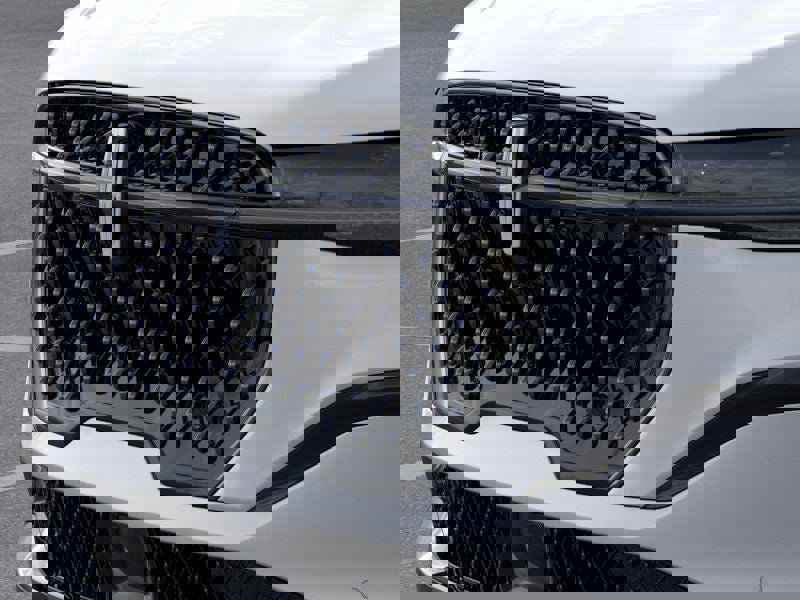 New 2025 Lincoln Nautilus Reserve w/ Jet Appearance Package image 17