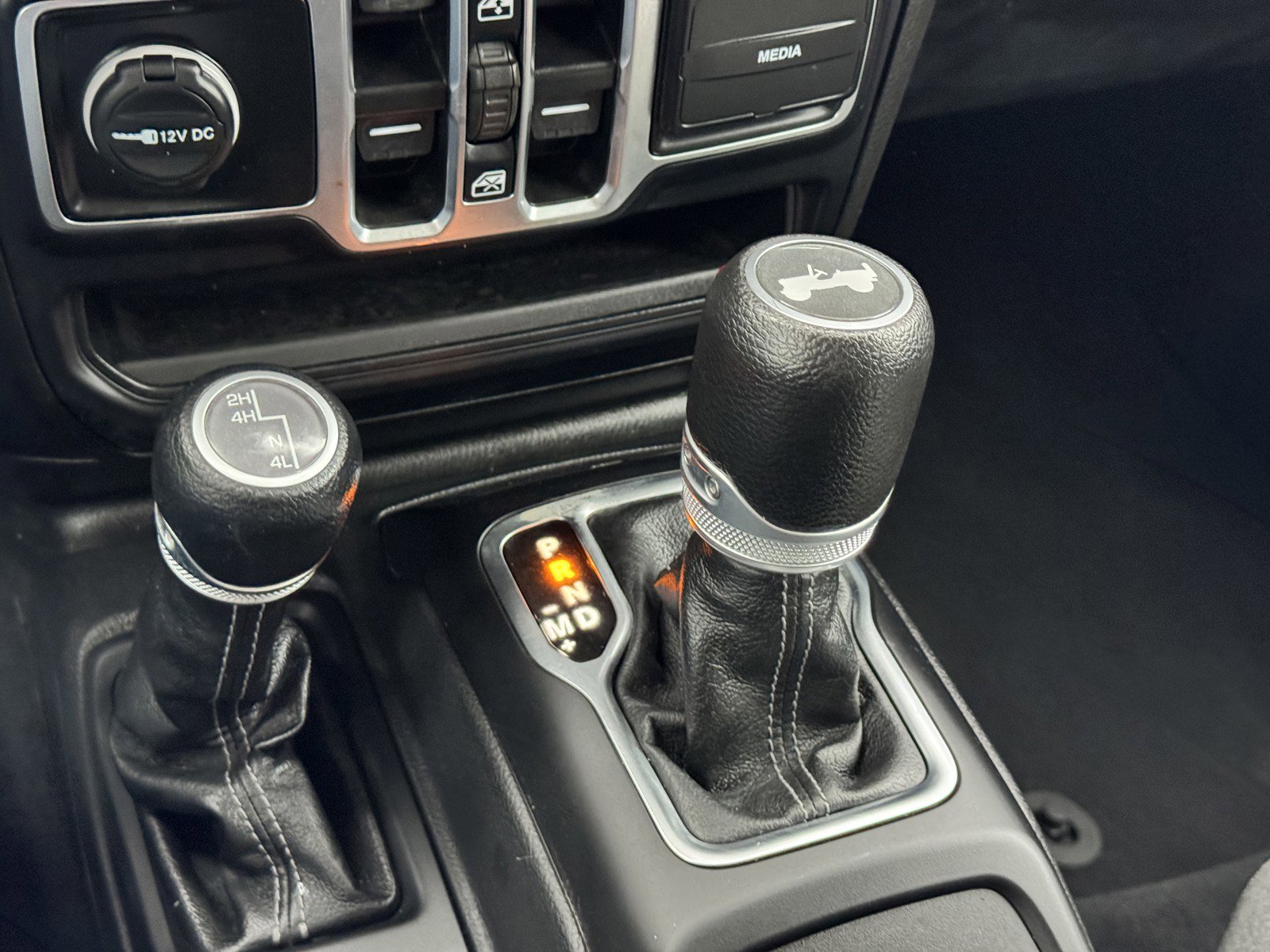 Certified 2024 Jeep Wrangler Unlimited Sahara image 22