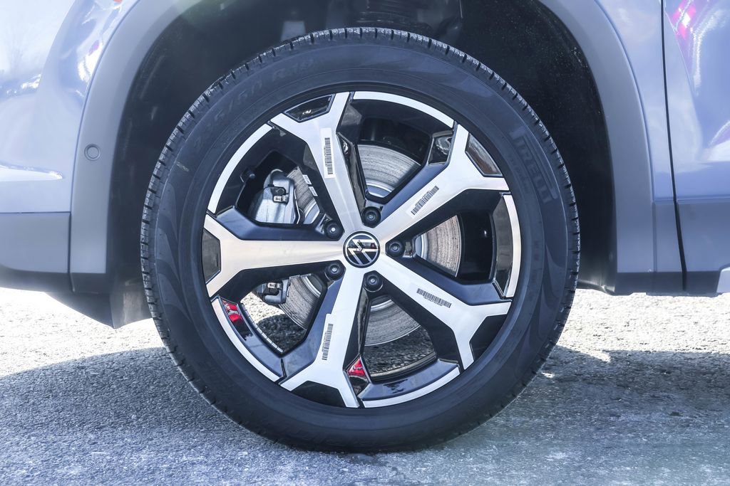 New 2026 Volkswagen Tiguan SE image 21