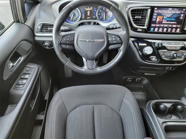 Certified 2019 Chrysler Pacifica Touring Plus w/ S Appearance Package FWD image 29