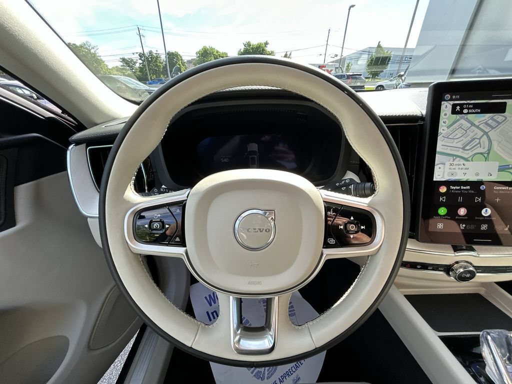 New 2026 Volvo XC60 B5 Ultra w/ Climate Package AWD/4WD image 18