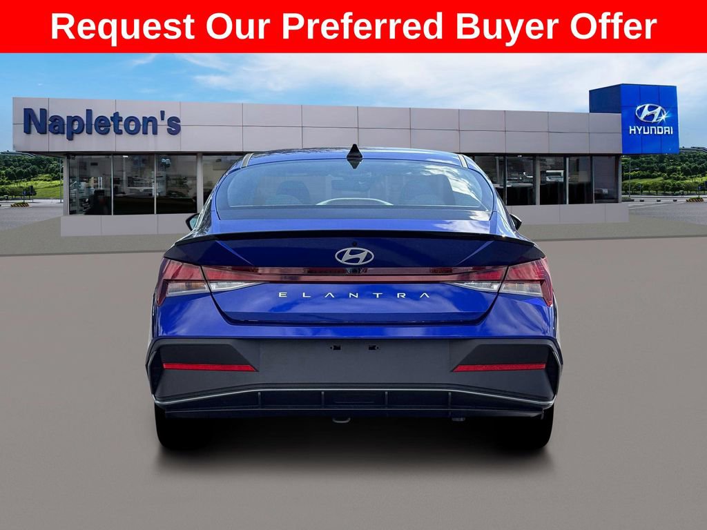 New 2026 Hyundai Elantra Sport image 7