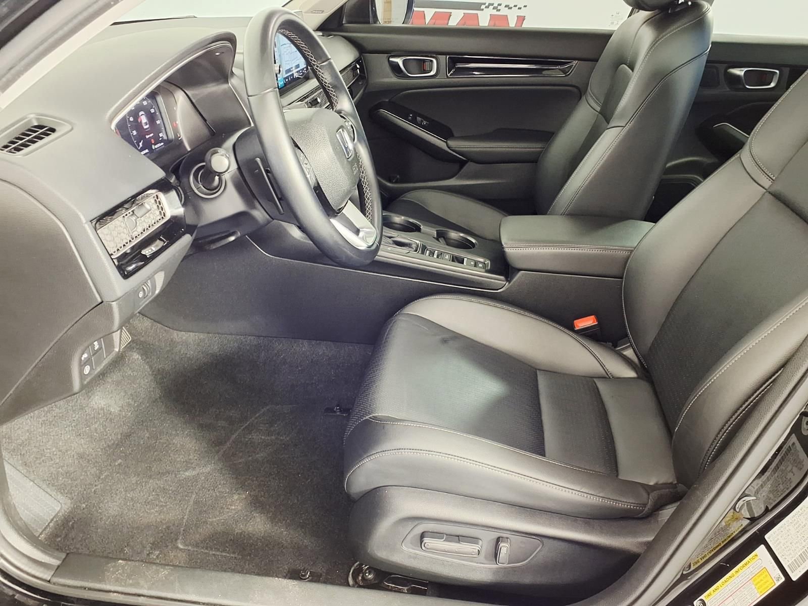 Used 2022 Honda Civic Touring image 13