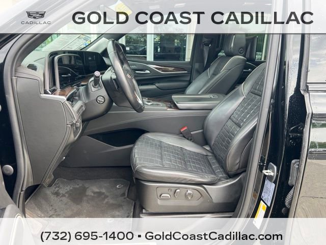 Used 2022 Cadillac Escalade Sport Platinum AWD/4WD image 18