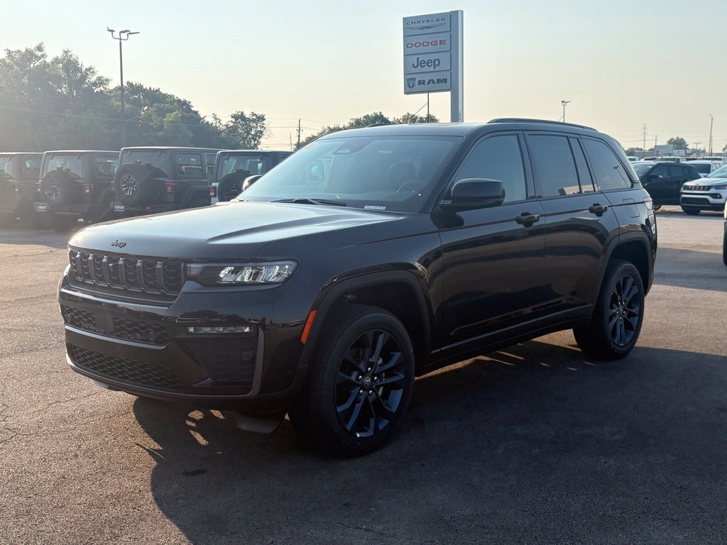 New 2026 Jeep Grand Cherokee Limited AWD/4WD image 3