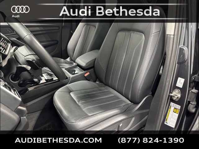 Used 2023 Audi Q5 Premium w/ Convenience Package AWD/4WD image 28