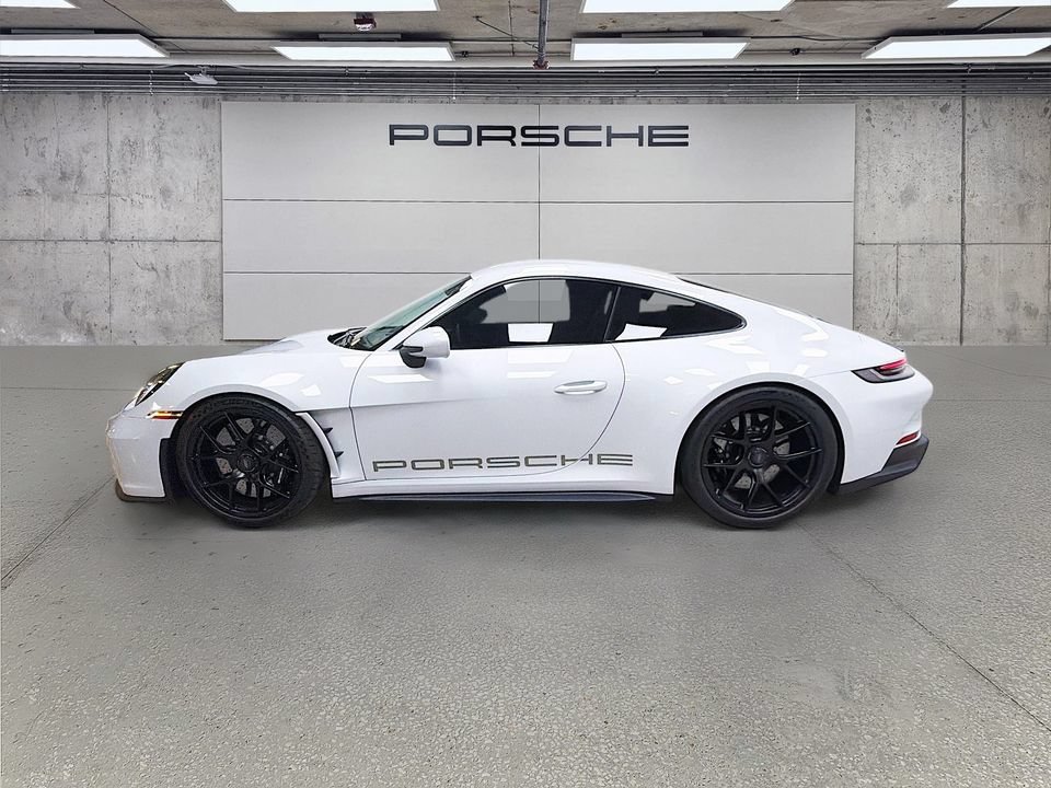 Certified 2024 Porsche 911 GT3 RS RWD image 2