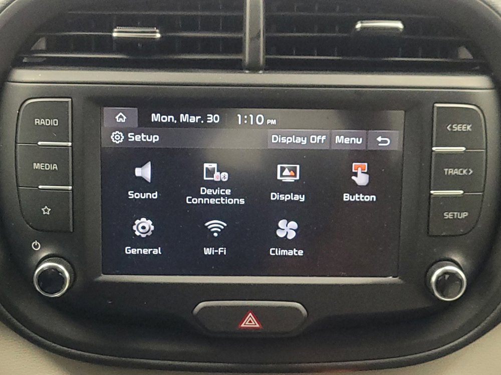 Used 2025 Kia Soul LX FWD image 25