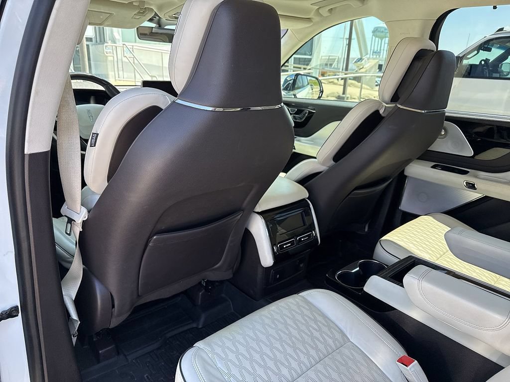 Used 2021 Lincoln Aviator Black Label w/ Dynamic Handling Package AWD/4WD image 7